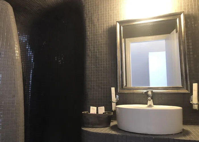 Lejlighedshotel Aspa Caves 4*